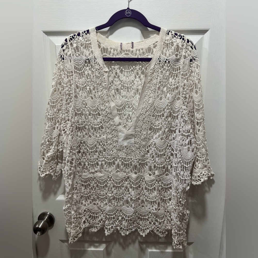 Women’s Lace Blouse Size XL